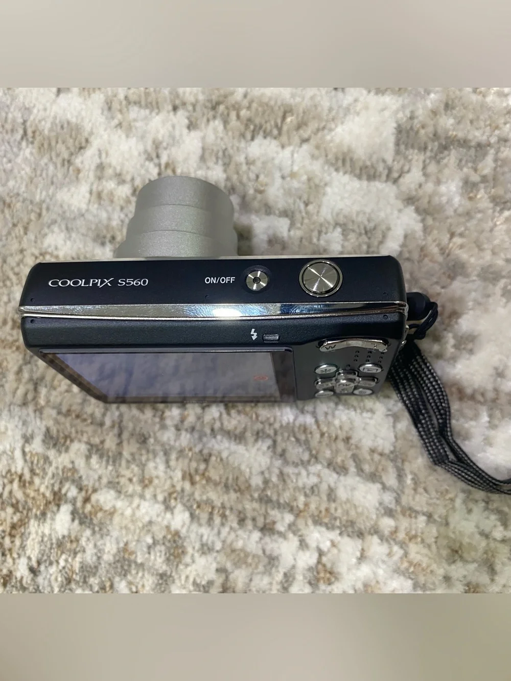 Nikon Coolpix S560 Black in EUC